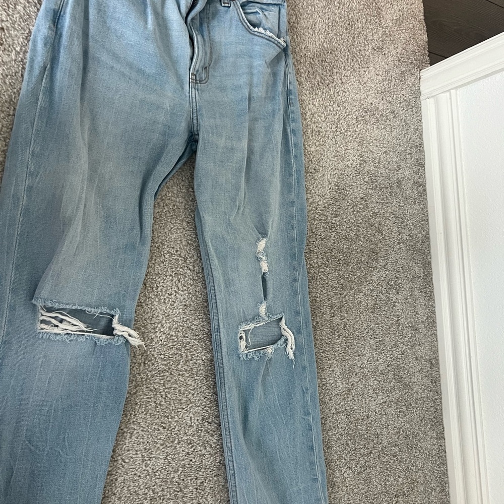 Distressed Light Blue Jeans